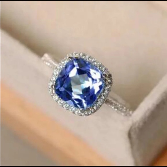 *NEW*925 Silver Beautiful CZ Women’s Ring - Picture 2 of 4
